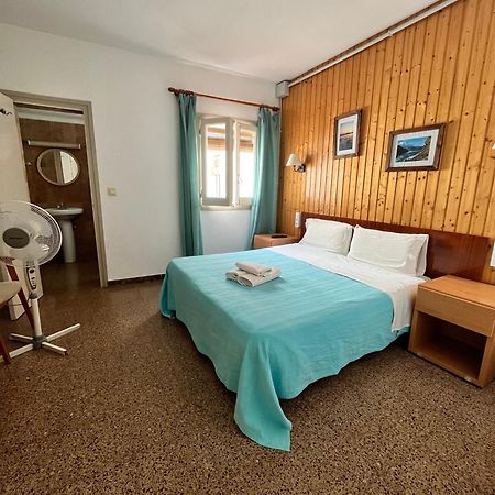 P&R Hostals Maria Rosa Tossa de Mar Kültér fotó